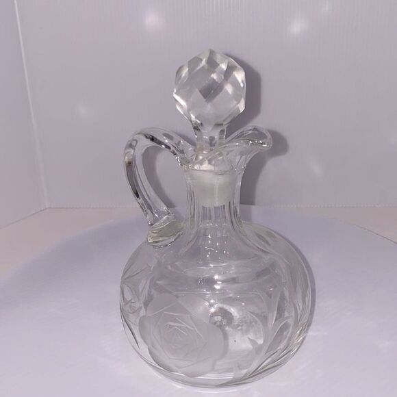 Vintage Etched Oil & Vinegar Cruet Faceted Stopper Etched  Floral Design - Picture 12 of 12